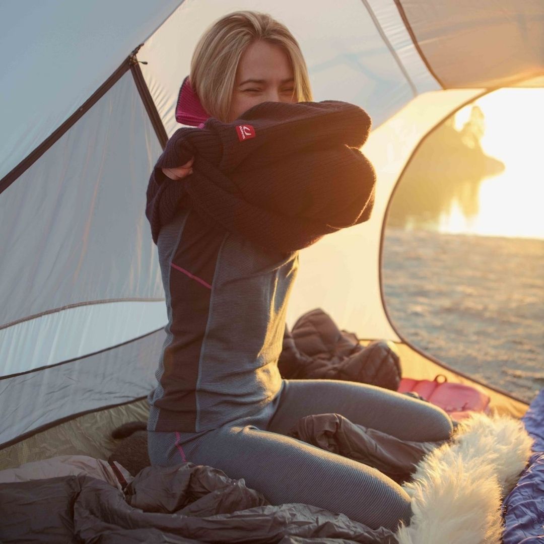 Celebrity interval ankomme Uldundertrøje dame - Ulvang Rav - 100% merino uld - Perfekt til outdoor,  aktiv livsstil og trek