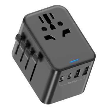 Rejseadapter – Universal – 4 USB indgange