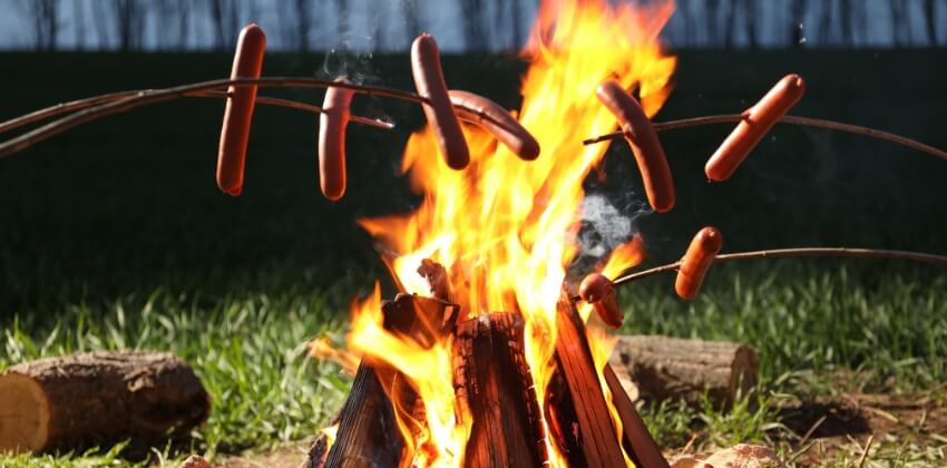 Mad over bål i naturen