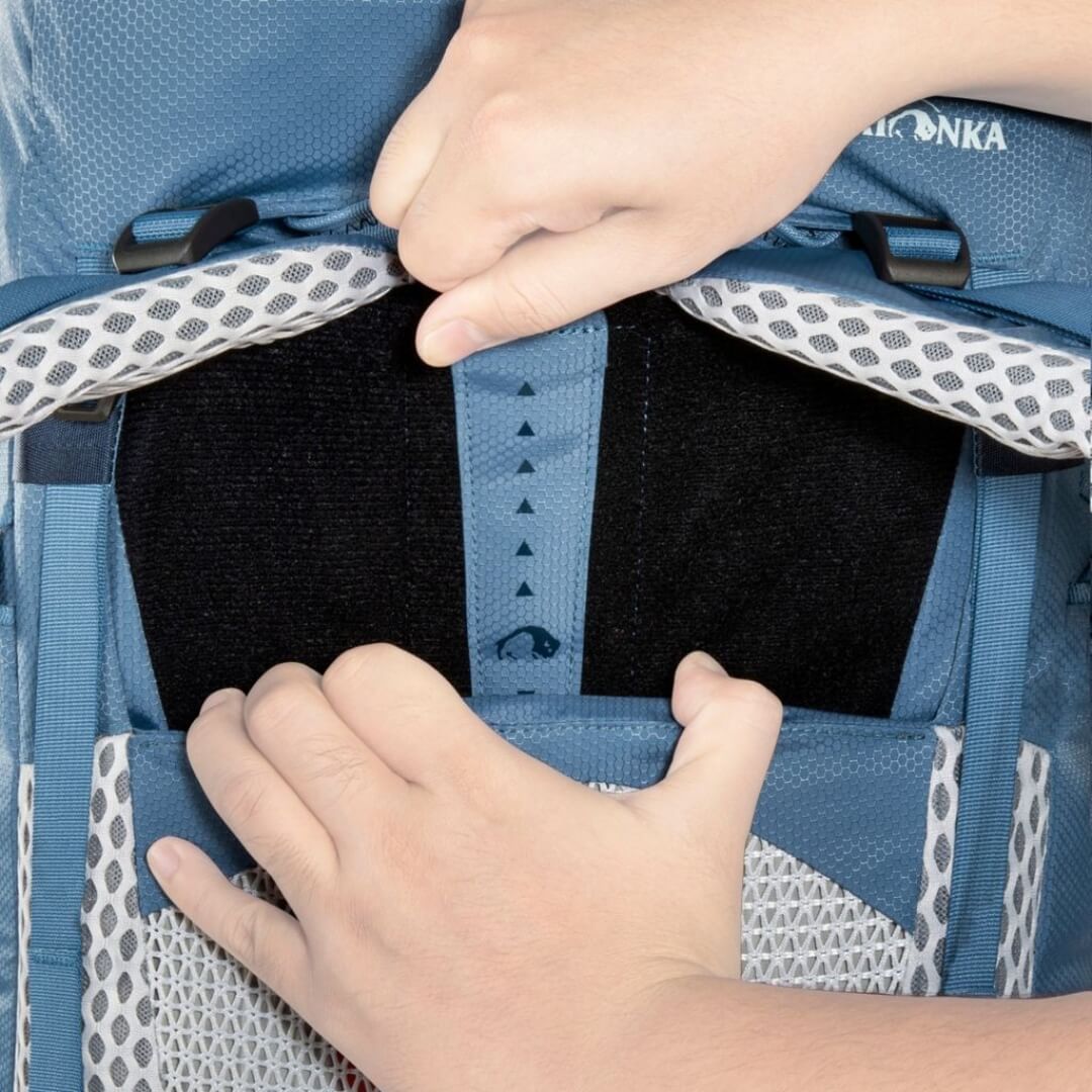 Rygsæk til kvinde - Tatonka Pyrox 40 + 10 liter - Sort