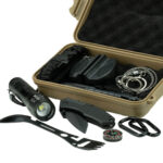 Highlander 10 in 1 Survival Kit med 10 dele i vandtæt etui